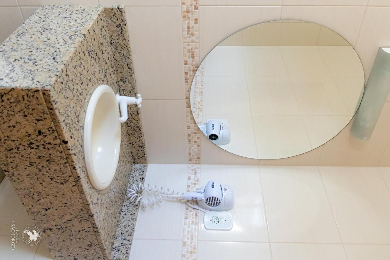 Hotel Sao Jorge อาเลเกรชิ ภายนอก รูปภาพ