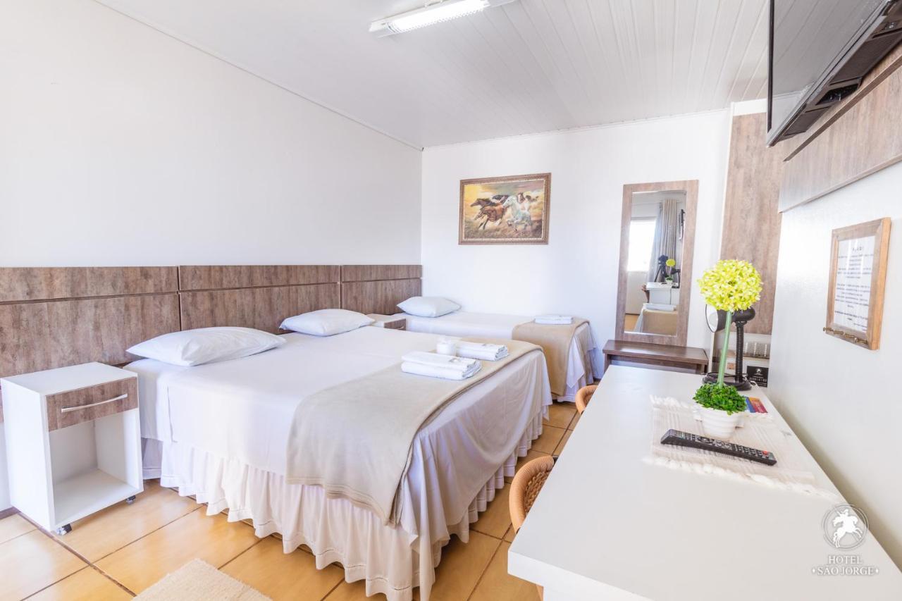Hotel Sao Jorge อาเลเกรชิ ภายนอก รูปภาพ